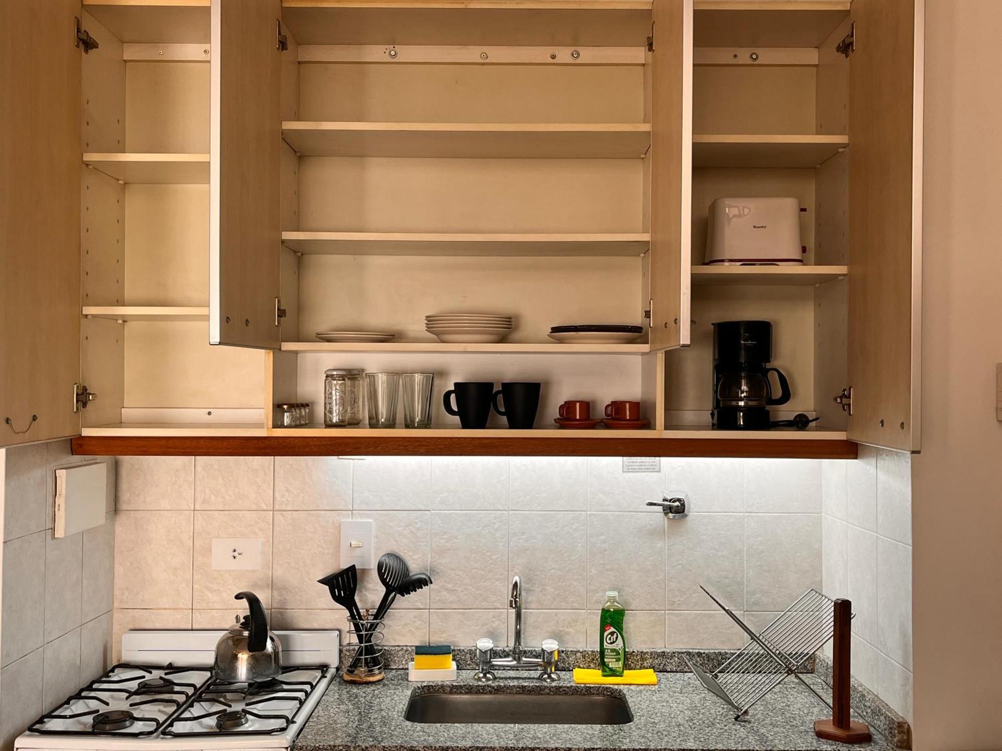 Apartamento Calido Y Amplio En Recoleta A 100mts Av Cordoba Y Callao *